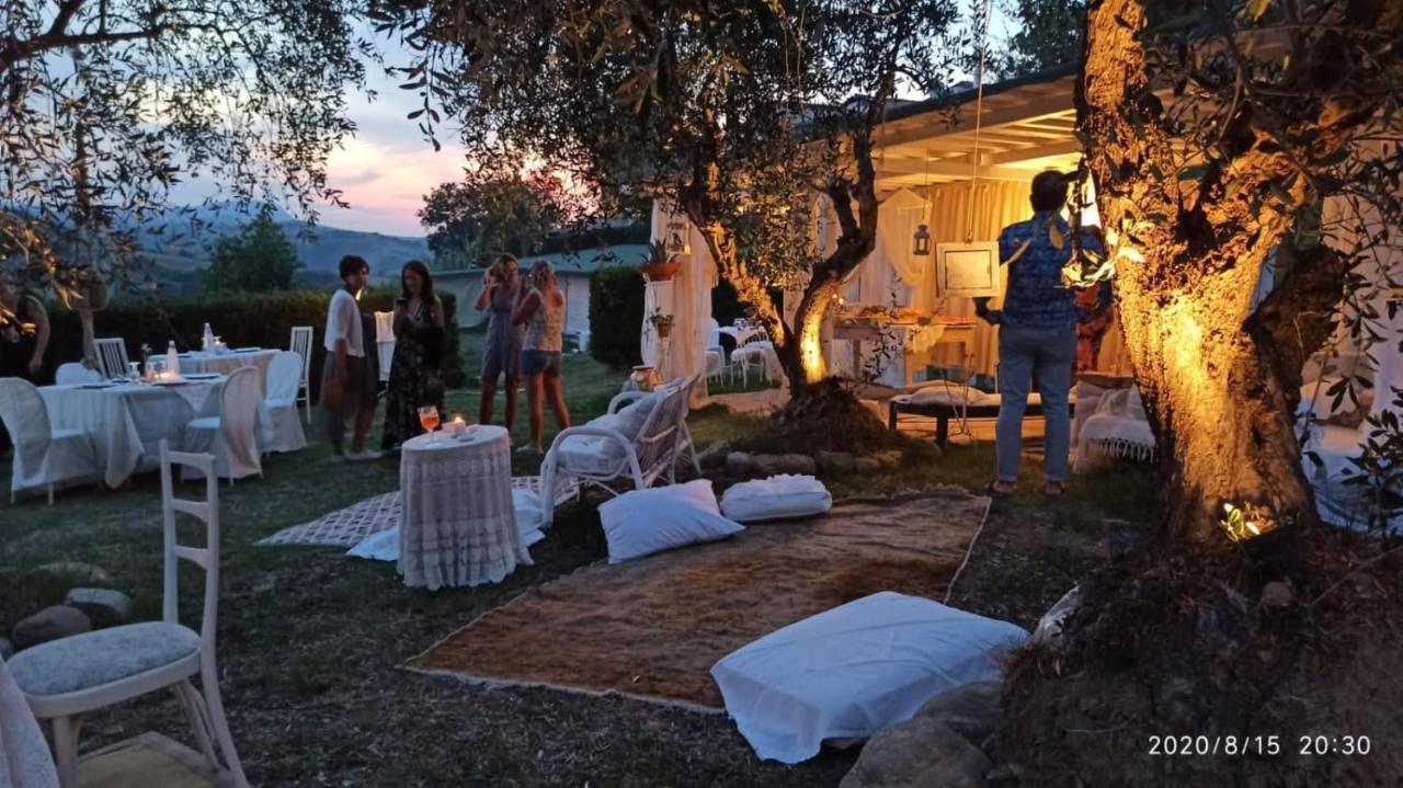 Villa Tamara Country&Spa Suites Montefiore Conca Esterno foto