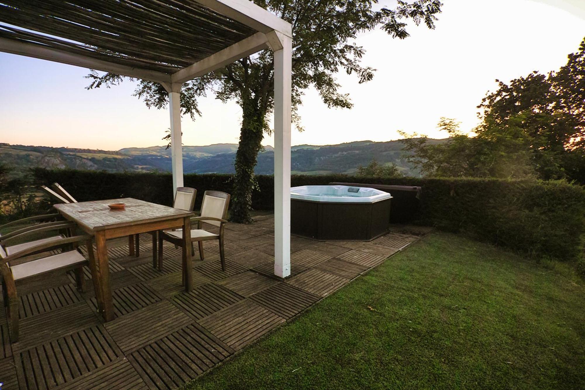 Villa Tamara Country&Spa Suites Montefiore Conca Esterno foto