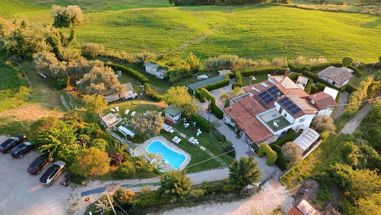 Villa Tamara Country&Spa Suites Montefiore Conca Esterno foto