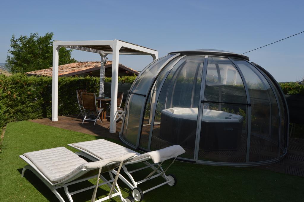 Villa Tamara Country&Spa Suites Montefiore Conca Esterno foto